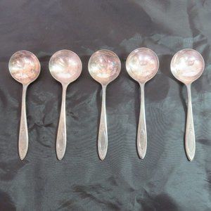 Vintage Set of 5 COMMUNITY PLATE Silverplate Round Gumbo Soup Spoons